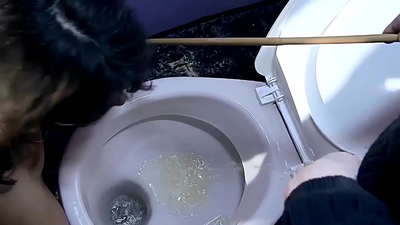 hammomdagi etuk ayollar