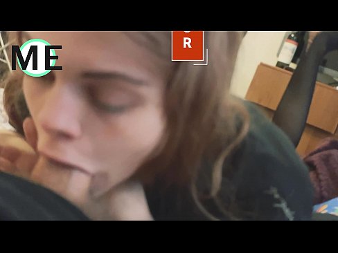 ❤️ Bo'g'iz bo'shlig'i, yirtilgan külotlu çoraplar va yirtilgan poshnalar bilan tanishish yoqimli ❤❌ Anal video uz.mumsp.ru ﹏